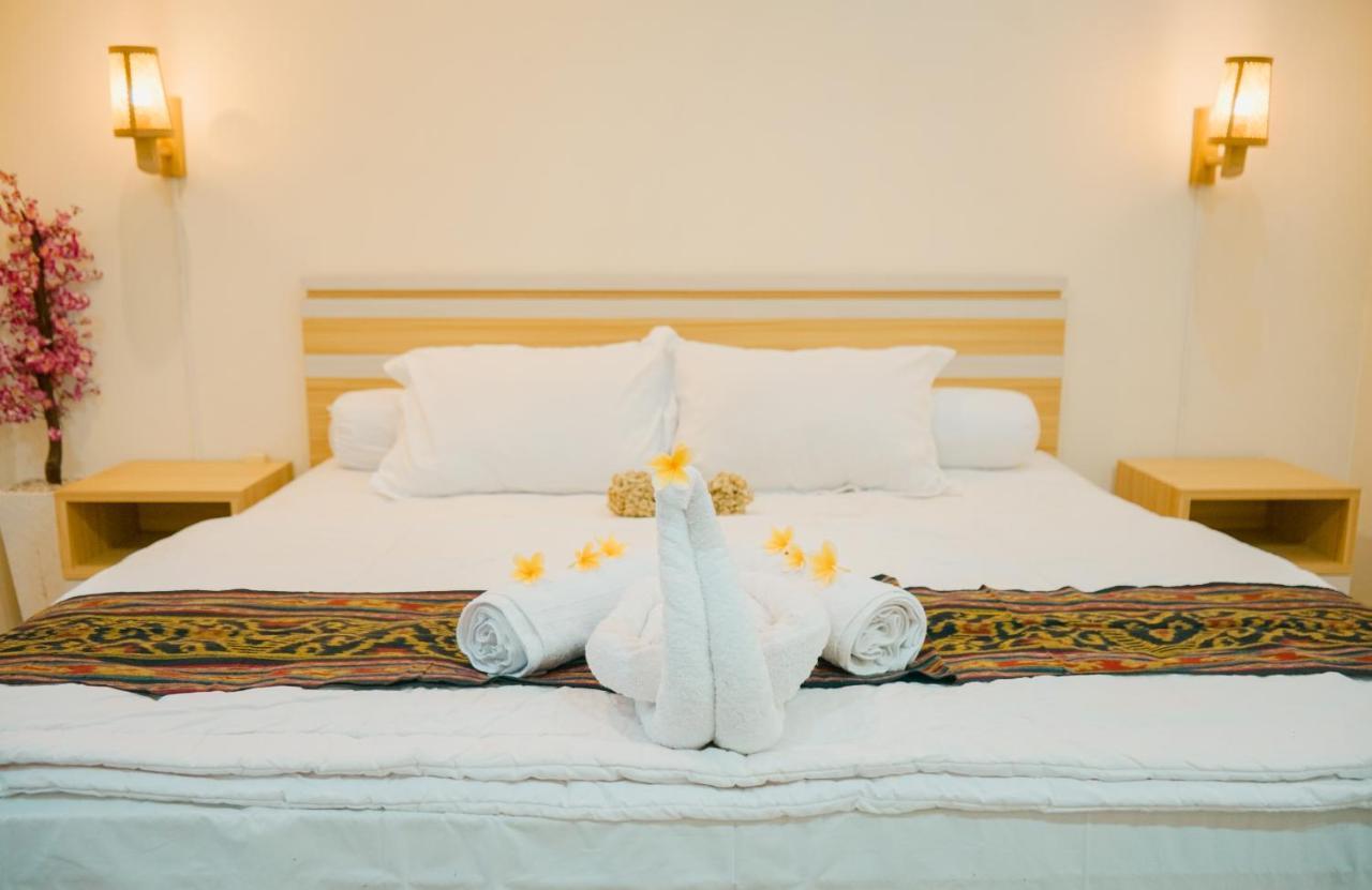 Zamzam Anjani Villa Lombok Praya Kültér fotó